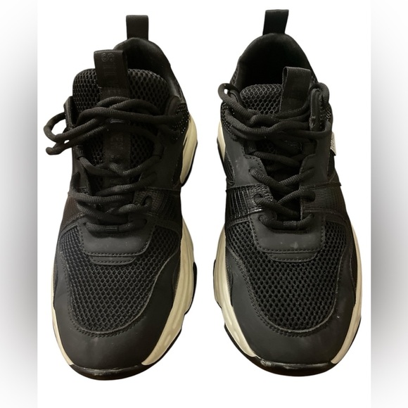 Steve Madden sneakers - Picture 3 of 6